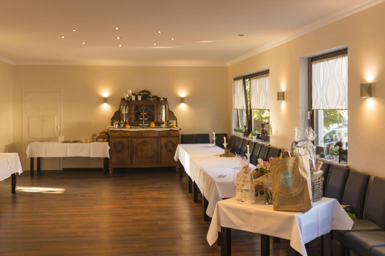 Hotel Restaurant Haesfeld Überherrn エクステリア 写真